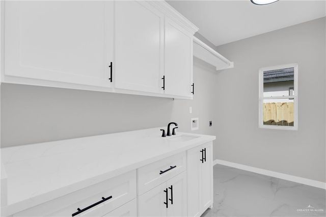 3906 Tierra Escondida, Weslaco, TX 78596