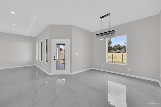 3906 Tierra Escondida, Weslaco, TX 78596