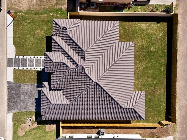 3906 Tierra Escondida, Weslaco, TX 78596