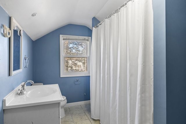 107 Summer St, Weymouth, MA 02188