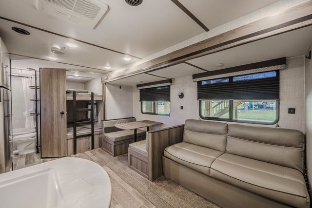 1082 WC Pickett, Clifton, TN 38425