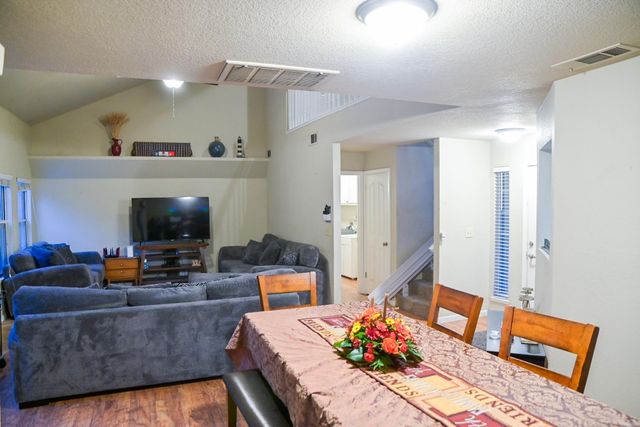 3409 Dutch Flat Ct, Modesto, CA 95354