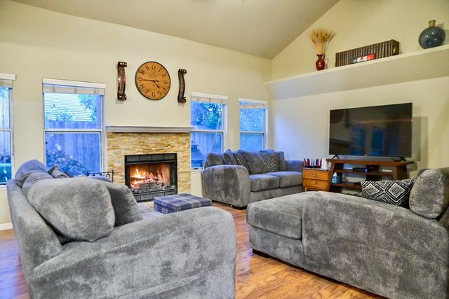 3409 Dutch Flat Ct, Modesto, CA 95354