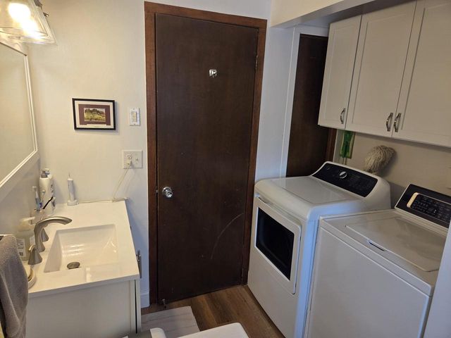 609 Madison DRIVE, Delavan, WI 53115