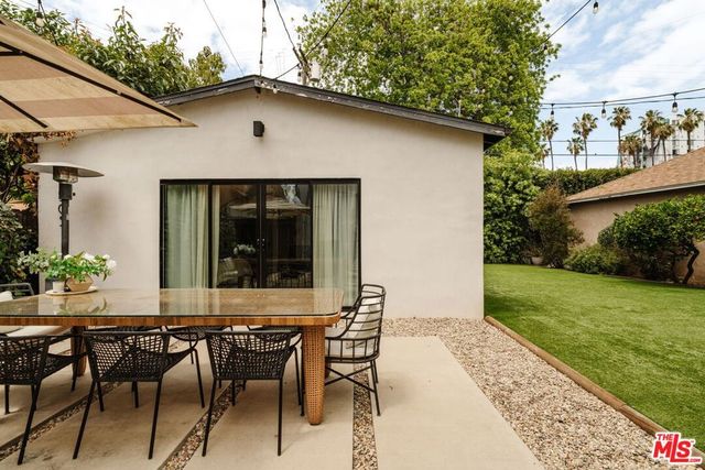 4507 10th Avenue, Los Angeles, CA 90043