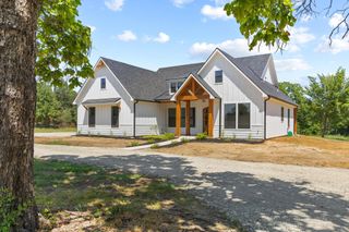 292 Fleming Road, Bells, TX 75414