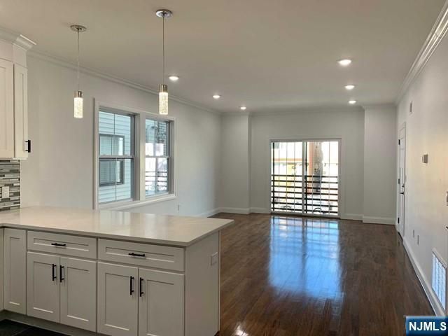 231 Cleveland Avenue 1F+G, Harrison, NJ 07029