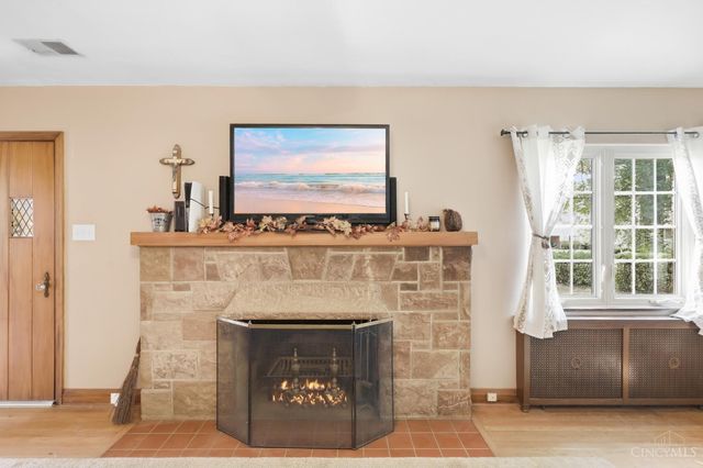5596 Sidney Road, Green Twp, OH 45238