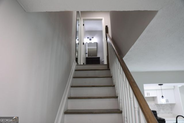 1321 Surrey Lane SW 1321, Marietta, GA 30008