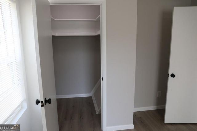 1321 Surrey Lane SW 1321, Marietta, GA 30008