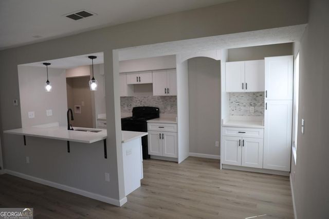 1321 Surrey Lane SW 1321, Marietta, GA 30008