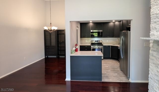 318 English Place 318, Bernards Twp., NJ 07920