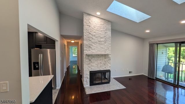 318 English Place 318, Bernards Twp., NJ 07920