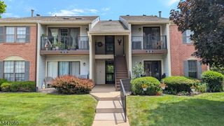 318 English Place 318, Bernards Twp., NJ 07920