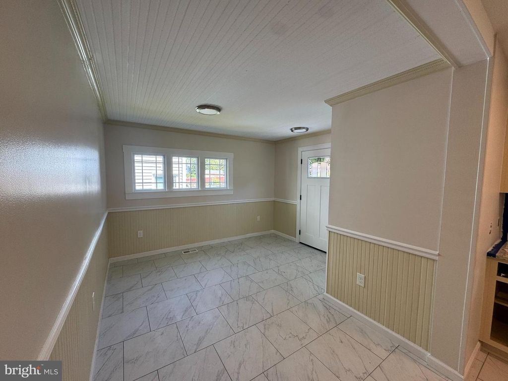 1641 MAIN ST, Whiteford, MD 21160