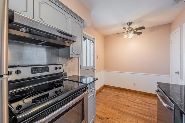 7937 Royal Lane 223, Dallas, TX 75230