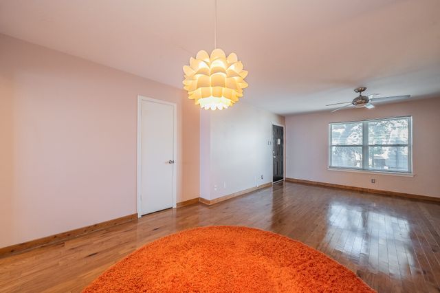 7937 Royal Lane 223, Dallas, TX 75230