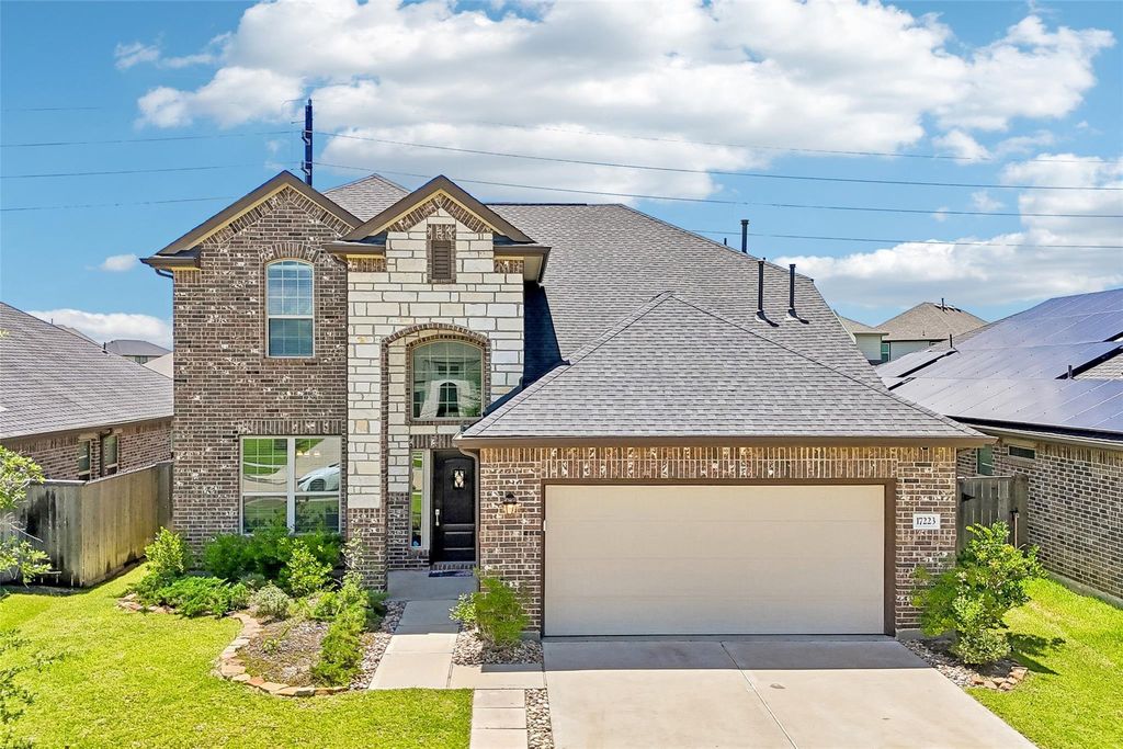 17223 Bainham Forest Trail, Hockley, TX 77447