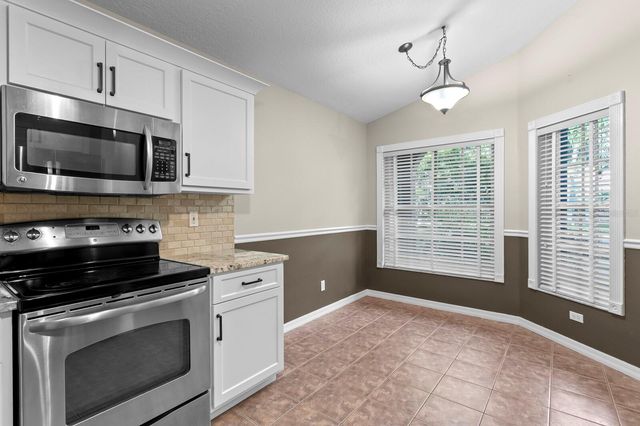 10238 WOODFORD BRIDGE STREET, Tampa, FL 33626