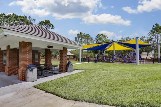 10238 WOODFORD BRIDGE STREET, Tampa, FL 33626