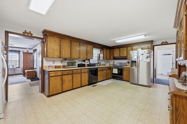 25 Eugene Jernigan Road, Dunn, NC 28334