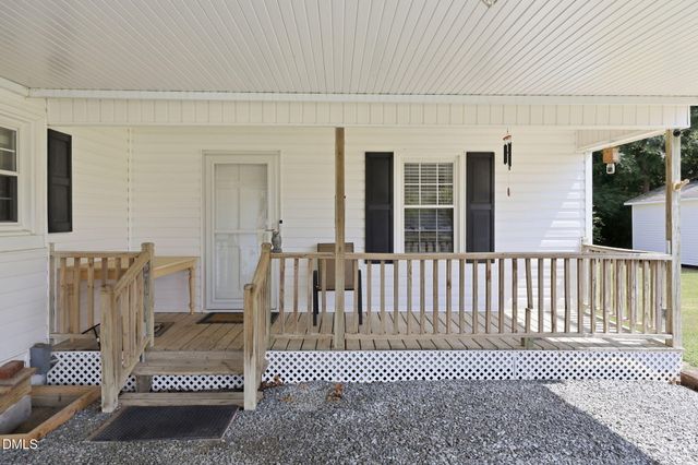 25 Eugene Jernigan Road, Dunn, NC 28334