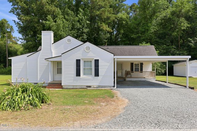 25 Eugene Jernigan Road, Dunn, NC 28334
