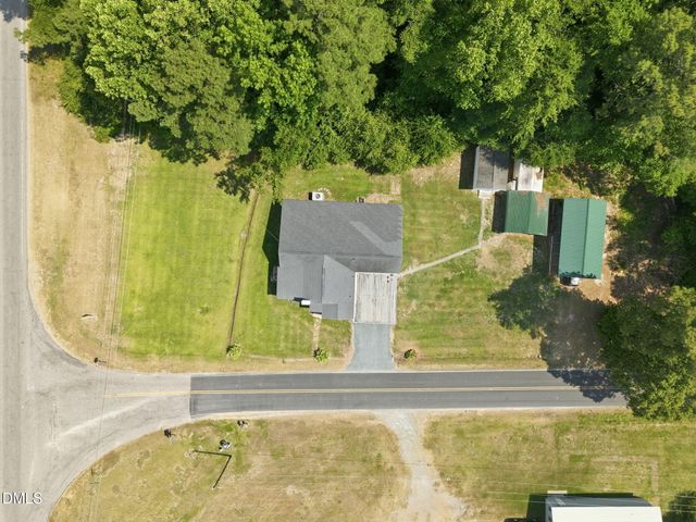 25 Eugene Jernigan Road, Dunn, NC 28334