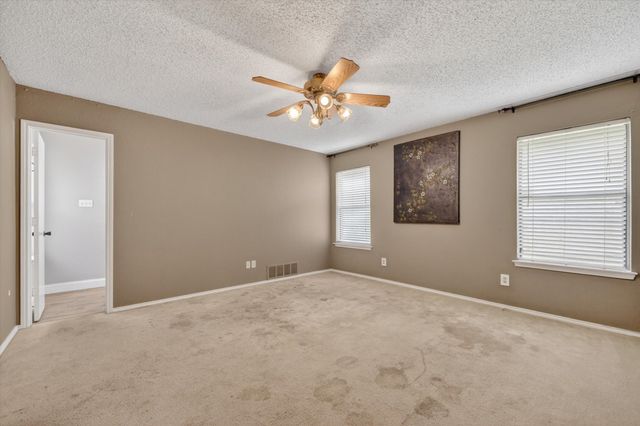 705 Parkwest Boulevard, Saginaw, TX 76179