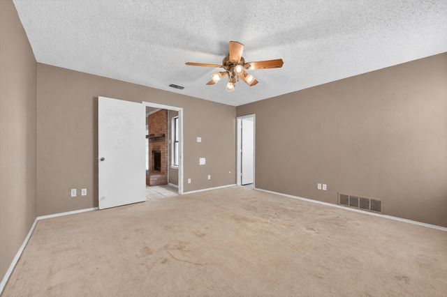 705 Parkwest Boulevard, Saginaw, TX 76179