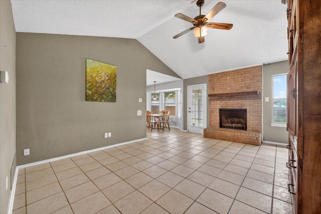 705 Parkwest Boulevard, Saginaw, TX 76179