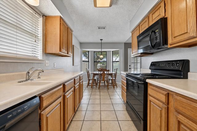 705 Parkwest Boulevard, Saginaw, TX 76179