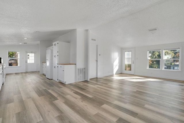 17309 PALM DRIVE, Montverde, FL 34756