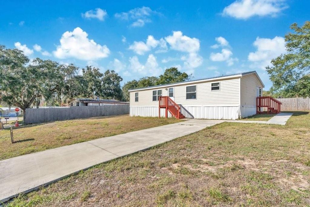 17309 PALM DRIVE, Montverde, FL 34756