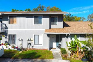 10131 LAKE OAK CIRCLE, Tampa, FL 33624