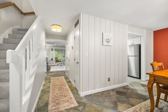370 Great Rd 8, Acton, MA 01720