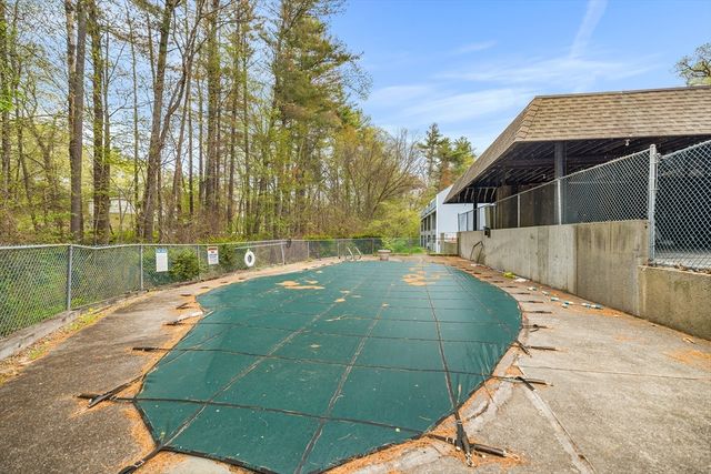370 Great Rd 8, Acton, MA 01720