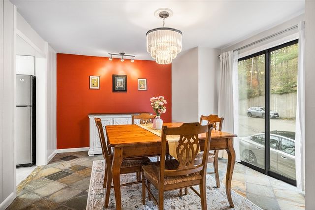 370 Great Rd 8, Acton, MA 01720