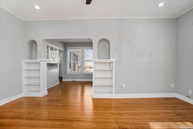 107 Willim, Alamo Heights, TX 78209