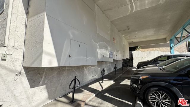 824 Maple Street, Santa Monica, CA 90405