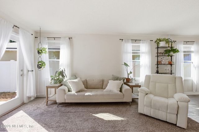 6015 BUCKING BRONCO Drive, Jacksonville, FL 32234