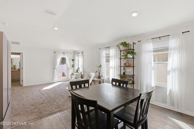 6015 BUCKING BRONCO Drive, Jacksonville, FL 32234