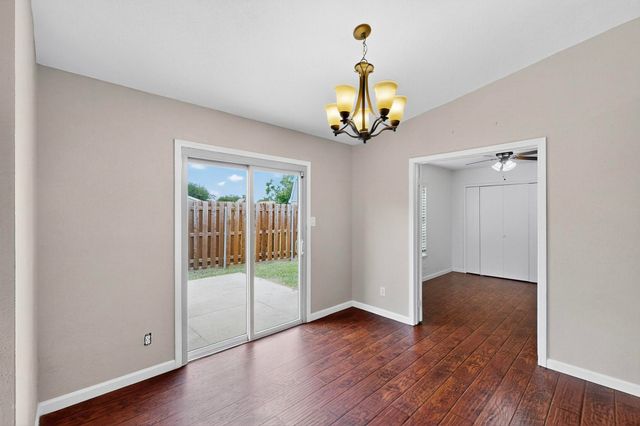 5644 Powers Street, The Colony, TX 75056