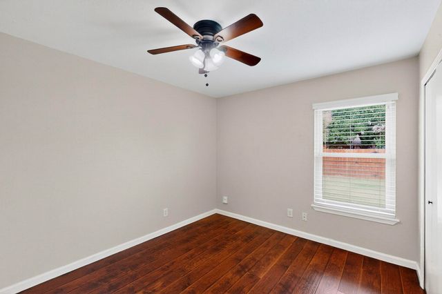5644 Powers Street, The Colony, TX 75056