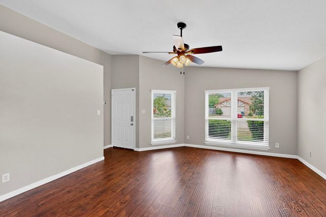 5644 Powers Street, The Colony, TX 75056