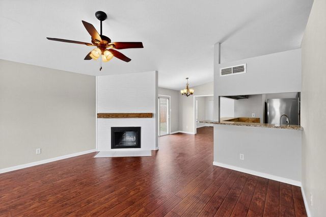 5644 Powers Street, The Colony, TX 75056