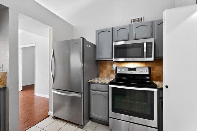 5644 Powers Street, The Colony, TX 75056
