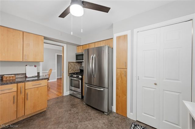 1631 Brainard Road, Lyndhurst, OH 44124