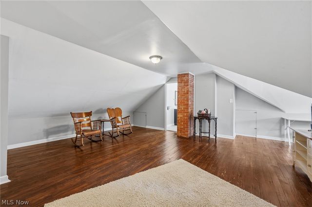 1631 Brainard Road, Lyndhurst, OH 44124