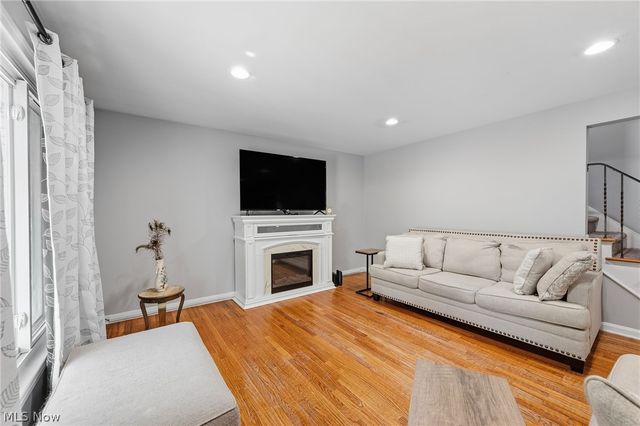 1631 Brainard Road, Lyndhurst, OH 44124